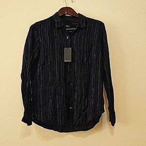 Rails black and gold striped Charli Tropez. Button Down size M